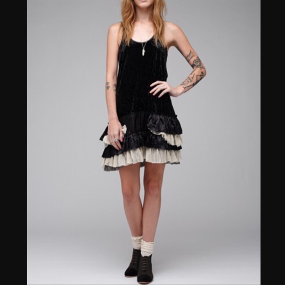 Free People Med. Merries Crushed Velvet mini dress